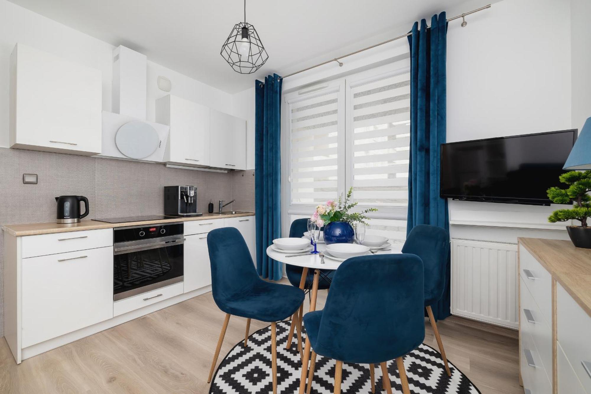 Apartament Cracow Royal Blue Avia Estate By Renters *