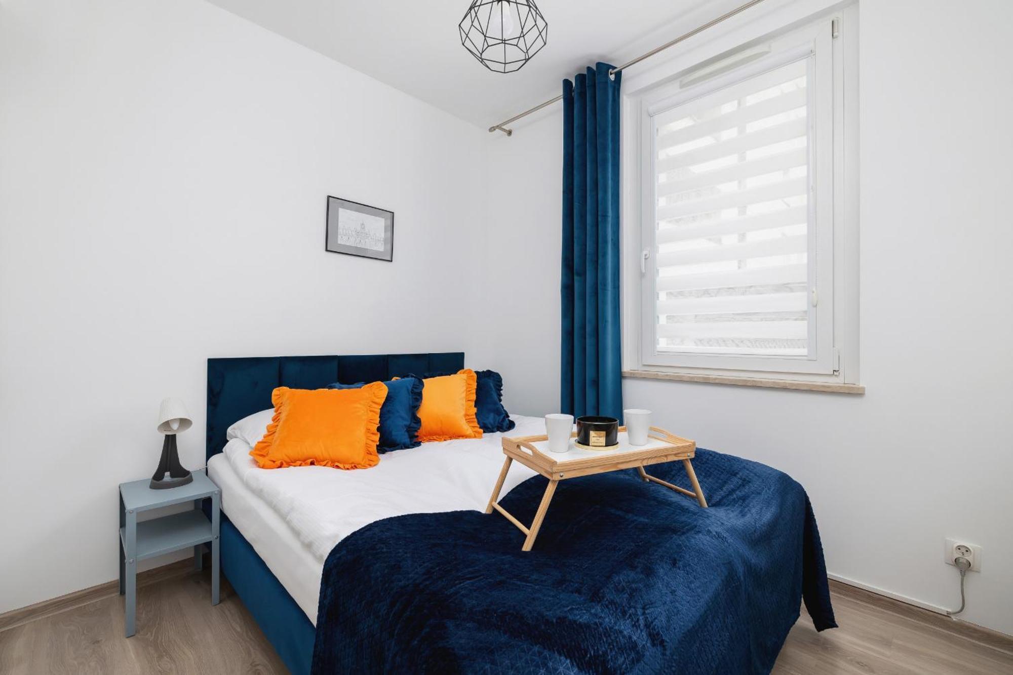 Cracow Royal Blue Avia Estate By Renters